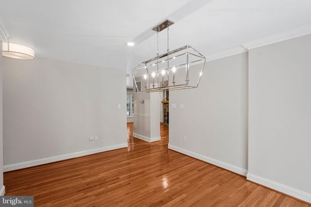 6800 JEREMIAH CT, Fairfax Station, VA 22039