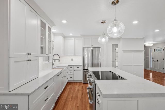 6800 JEREMIAH CT, Fairfax Station, VA 22039