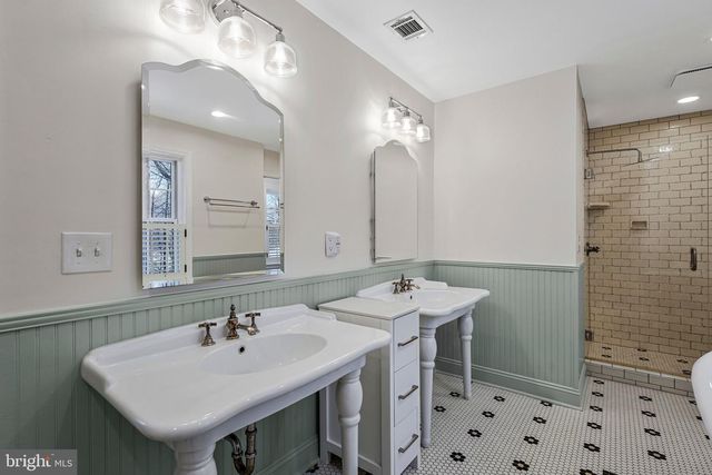 6800 JEREMIAH CT, Fairfax Station, VA 22039