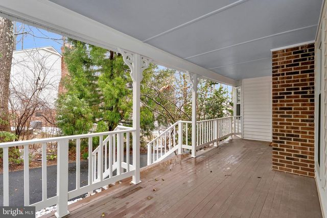 6800 JEREMIAH CT, Fairfax Station, VA 22039