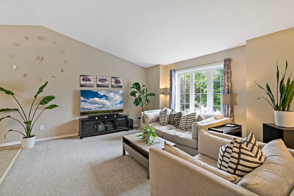 842 Sterling Street S, Maplewood, MN 55119 — photo 3