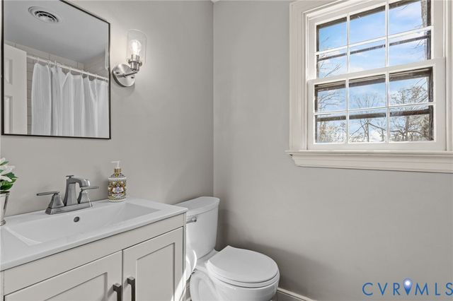 13311 Glendower Rd, Midlothian, VA 23113