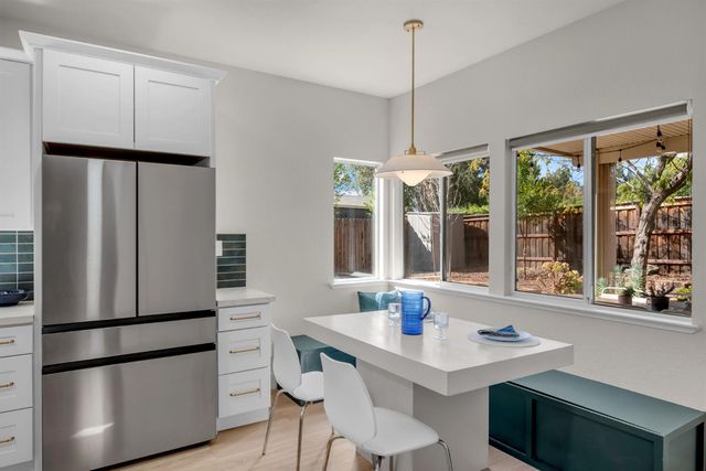 108 Sedgeford Ct, Folsom, CA 95630