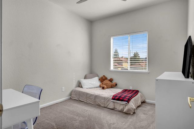 108 Sedgeford Ct, Folsom, CA 95630