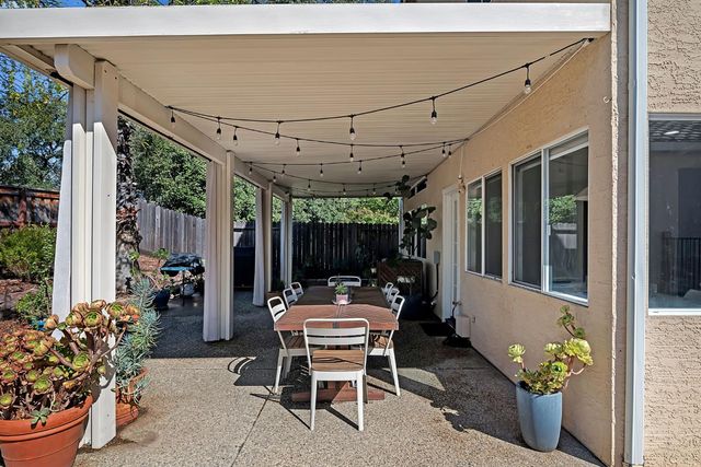 108 Sedgeford Ct, Folsom, CA 95630