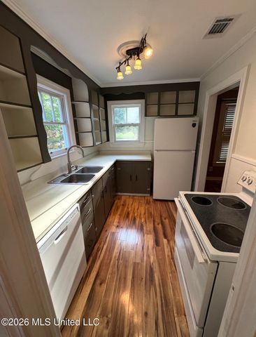 4102 Washington Avenue, Gulfport, MS 39507