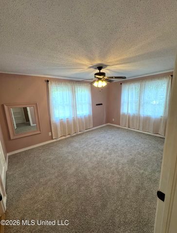 4102 Washington Avenue, Gulfport, MS 39507