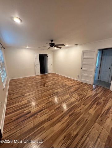 4102 Washington Avenue, Gulfport, MS 39507