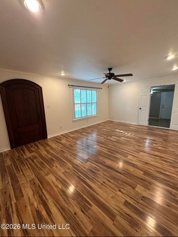 4102 Washington Avenue, Gulfport, MS 39507