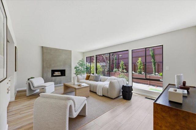 764 Bain Place, Redwood City, CA 94062