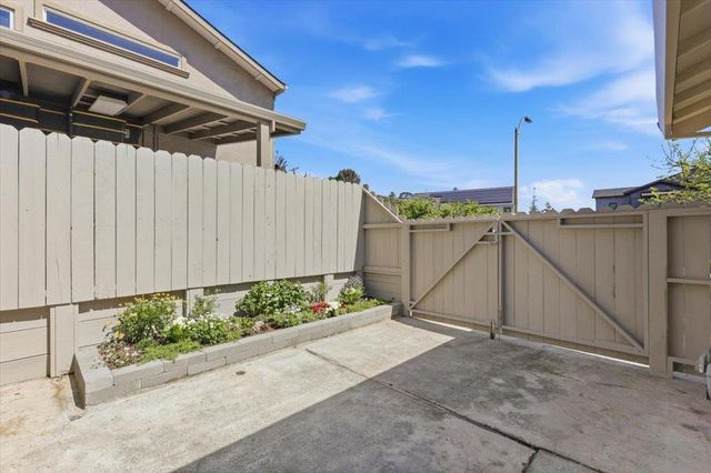 764 Bain Place, Redwood City, CA 94062