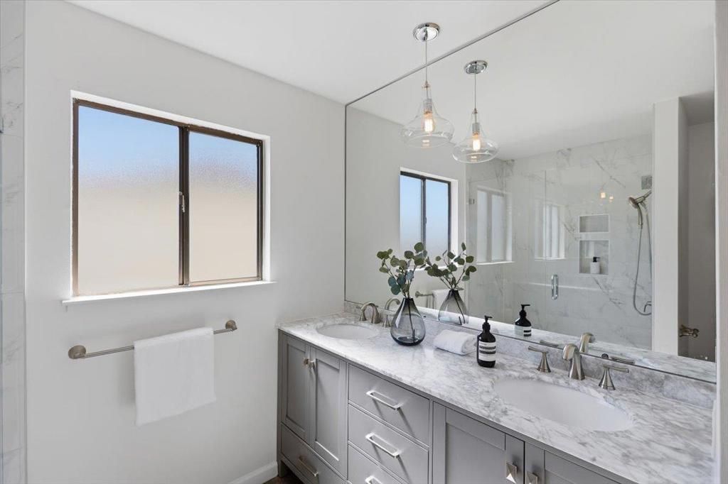 Image 25 of property listing at 764 Bain Place, Redwood City, CA 94062