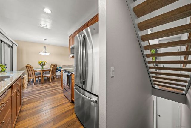 6626 Canyon Rim Row 91, San Diego, CA 92111