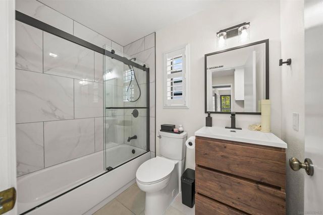 6626 Canyon Rim Row 91, San Diego, CA 92111