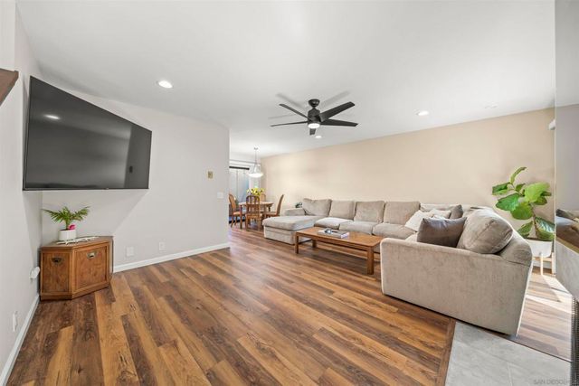 6626 Canyon Rim Row 91, San Diego, CA 92111