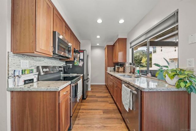 6626 Canyon Rim Row 91, San Diego, CA 92111