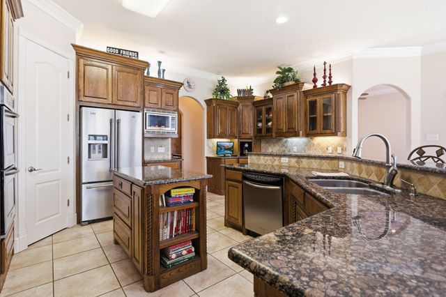 5030 Monroe Court, Midlothian, TX 76065