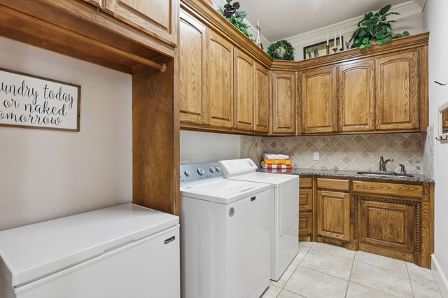 5030 Monroe Court, Midlothian, TX 76065