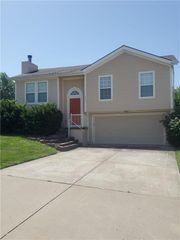117 NE 103rd Terrace, Kansas City, MO 64155