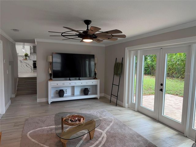 2596 COLUMBUS WAY S, St Petersburg, FL 33712