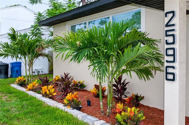 2596 COLUMBUS WAY S, St Petersburg, FL 33712
