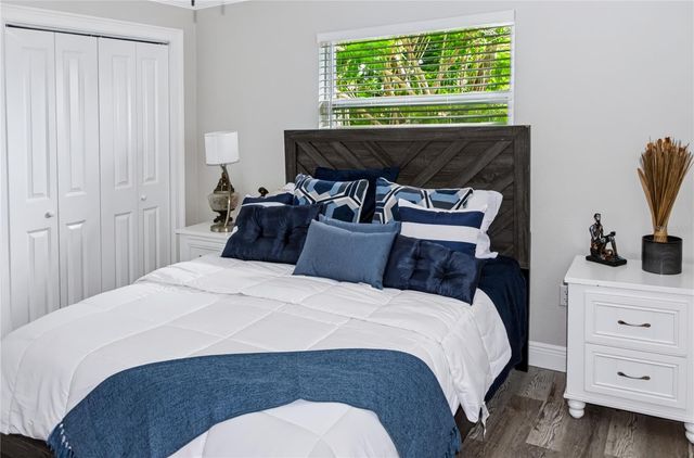 2596 COLUMBUS WAY S, St Petersburg, FL 33712