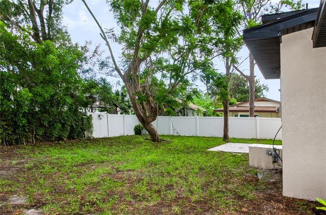 2596 COLUMBUS WAY S, St Petersburg, FL 33712