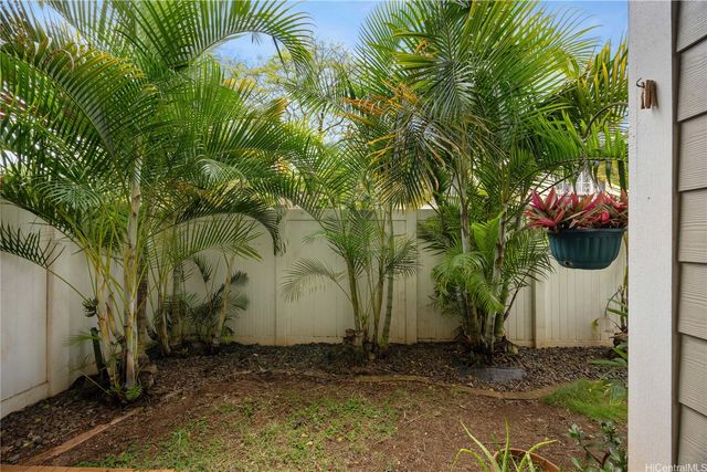 95-60 Waikalani Drive C104, Mililani, HI 96789