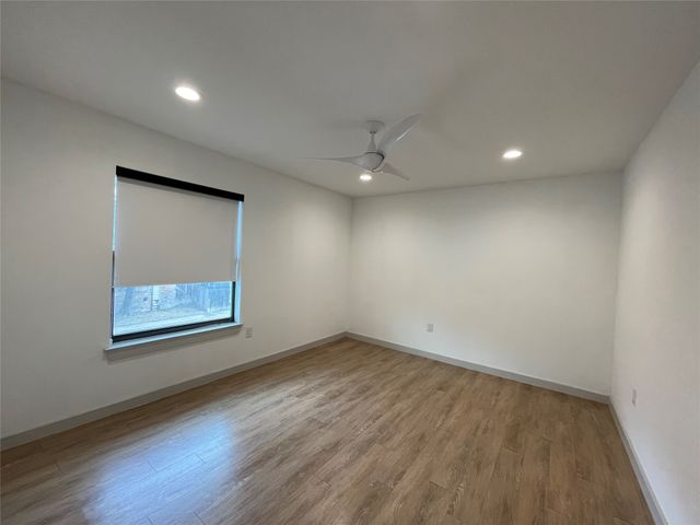 5520 Gaston Avenue 202, Dallas, TX 75214