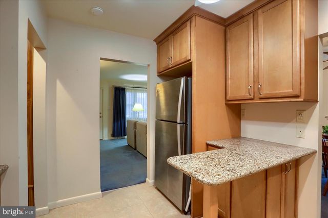 113 E WOODLAND DR, Mechanicsburg, PA 17055