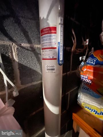 113 E WOODLAND DR, Mechanicsburg, PA 17055