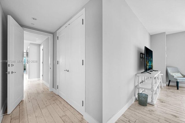 1435 Brickell Avenue 3401, Miami, FL 33131