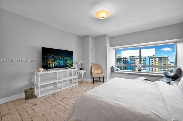 1435 Brickell Avenue 3401, Miami, FL 33131