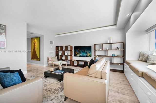 1435 Brickell Avenue 3401, Miami, FL 33131