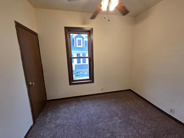 526 CENTRAL STREET, Oshkosh, WI 54901