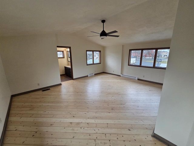 526 CENTRAL STREET, Oshkosh, WI 54901