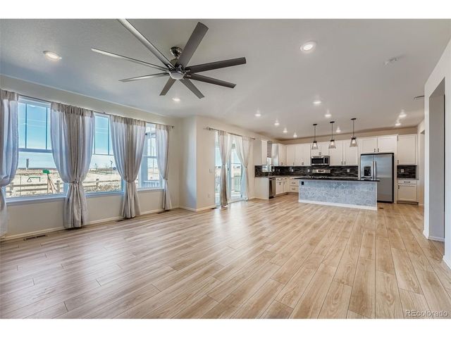 300 N Patsburg St, Aurora, CO 80018