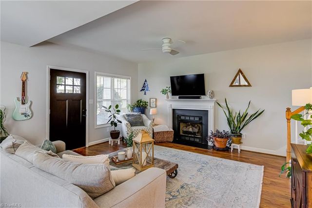 4335 Buck Chase Court, Winston-salem, NC 27101