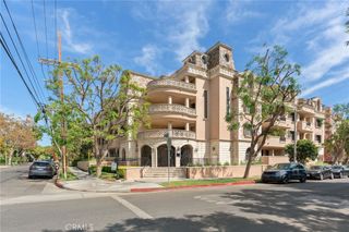 850 N Croft Avenue 306, West Hollywood, CA 90069