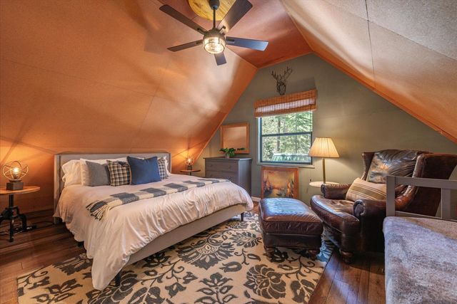 15609 Cottonwood Street, Truckee, CA 96161