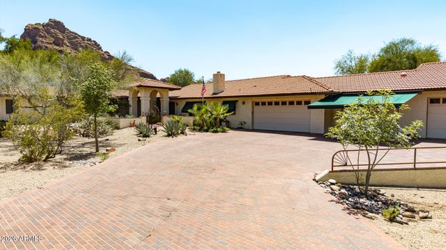 6210 N CAMELBACK MANOR Drive, Paradise Valley, AZ 85253