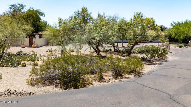 6210 N CAMELBACK MANOR Drive, Paradise Valley, AZ 85253