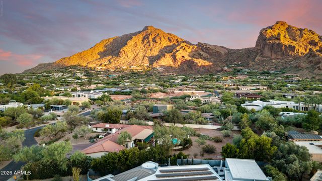 6210 N CAMELBACK MANOR Drive, Paradise Valley, AZ 85253