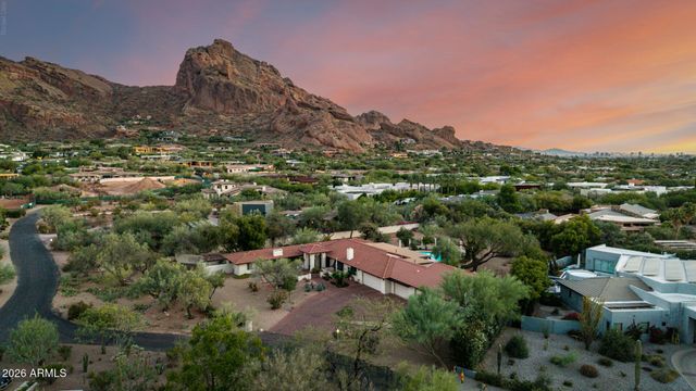 6210 N CAMELBACK MANOR Drive, Paradise Valley, AZ 85253