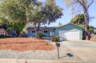 4642 Mira Vista Court, Redding, CA 96001