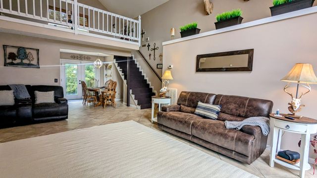 460 Mate Allen Rd, Gainesboro, TN 38562