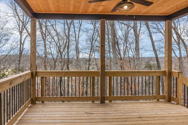 418 Stonemeadow Rd, Clarksville, TN 37043