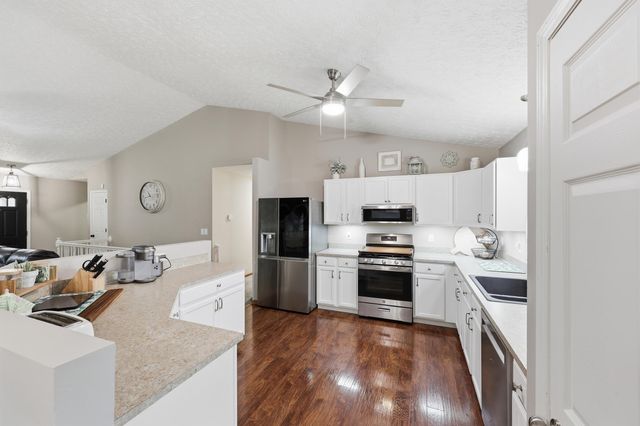 1065 Robmeyer Drive, Columbus, OH 43207