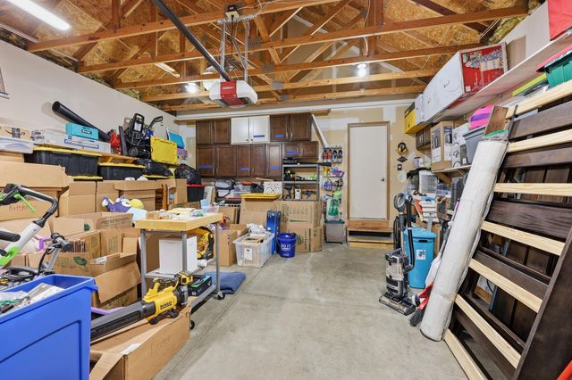 1065 Robmeyer Drive, Columbus, OH 43207