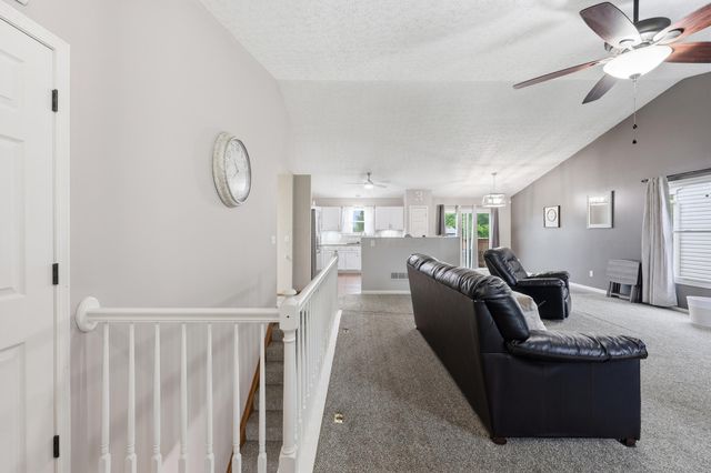 1065 Robmeyer Drive, Columbus, OH 43207